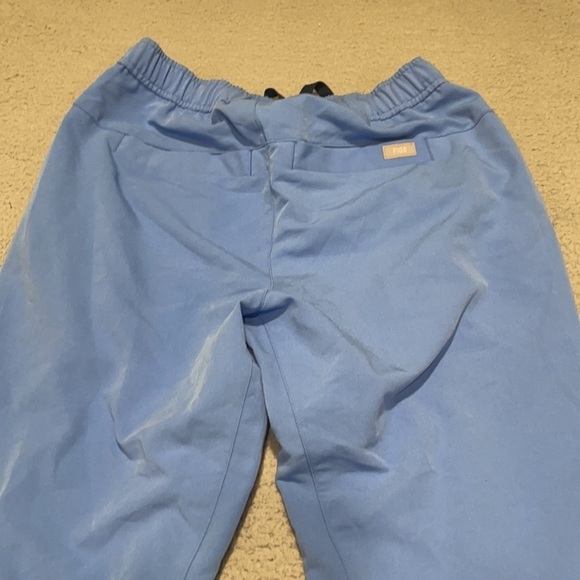 FIGS Tansen Jogger Scrub Pants for Men — Slim Fit, 5 Pockets, size XS - Picture 6 of 7
